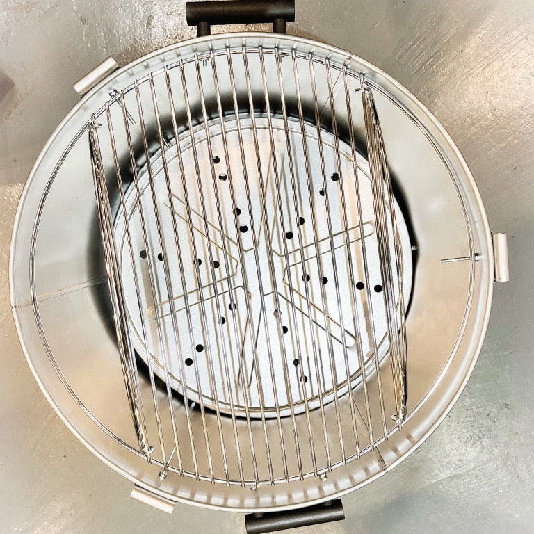  21.5" in diameter hinged grill grate